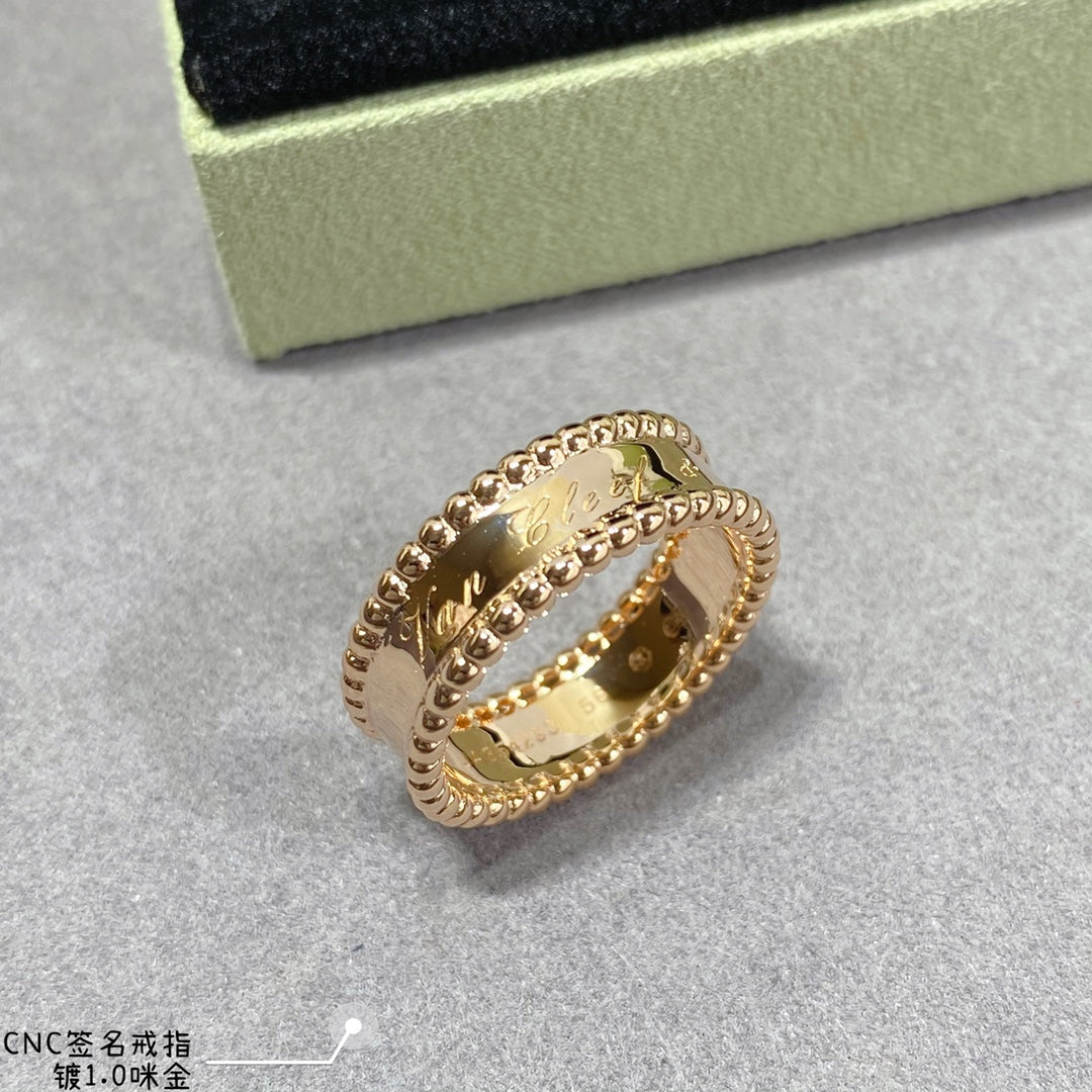 FY67 New Fashion 3 color rings for Women Charm  Couples gift