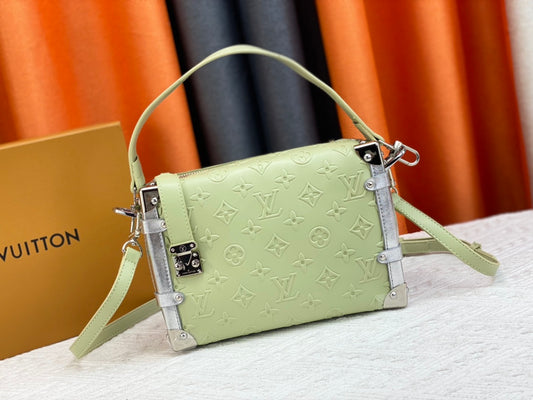 LEM108 New arrive fashion cyan color bag for woman beautiful gift to choose gift size to choose 21×14×6cm