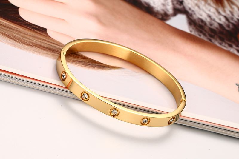 Fashion Gold Plating Bracelets&Bangles for Women Rose Gold Color Charming CZ Cuff Bracelet  Jewellery Gift